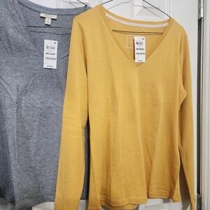 Women Chater & Style Co Tees